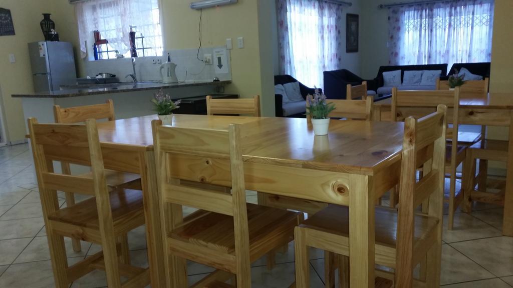 Ebenezer Guesthouse Bluewater Bay 포트엘리자베스 외부 사진
