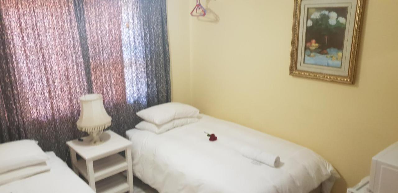 Ebenezer Guesthouse Bluewater Bay 포트엘리자베스 외부 사진